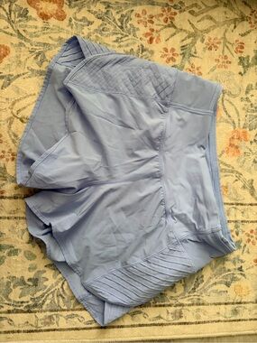 LULULEMON Real Quick Short Pintuck 3.5” in Hydrangea Blue (RARE)